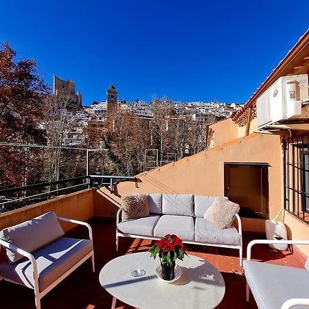 Apartamentos Los Robles Alcala del Jucar Exterior foto